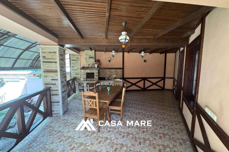 Vânzare două case cu design individual și piscină | 280 m² | Bălți, str. Bulgară, 43/V 8