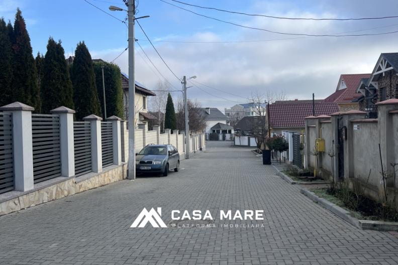 Vă oferim spre vânzare o casă modernă, construită din cele mai bune materiale de construcție 5