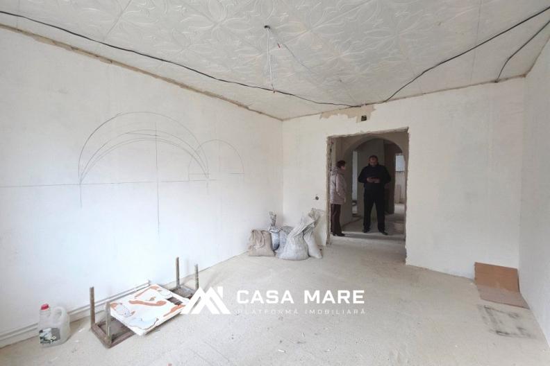 Spre vânzare apartament cu 3 camere, 68 m² | Soroca, str. V. Stroescu 5